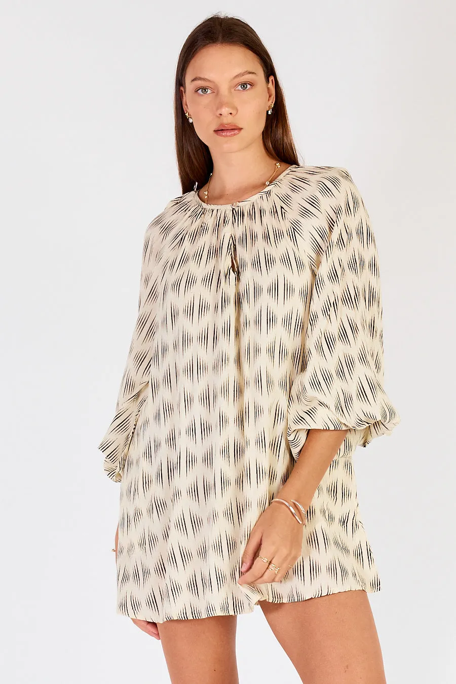 Cowgirl Surfer Mano Mini Cream